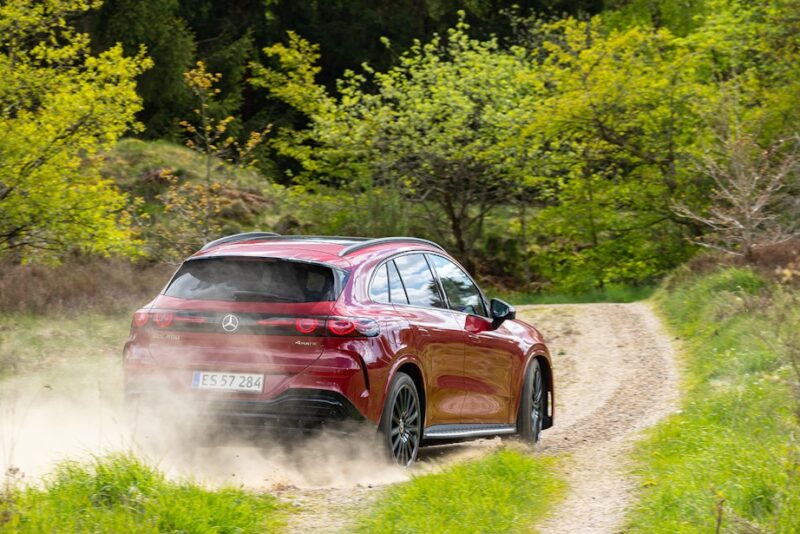 Mercedes GLC elbil test anmeldelse 2026 priser mere støv