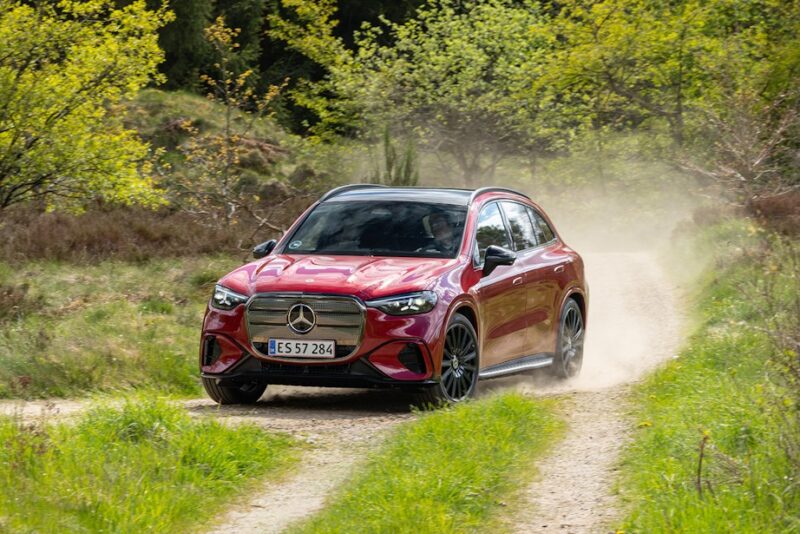 Mercedes GLC elbil test anmeldelse 2026 priser støv