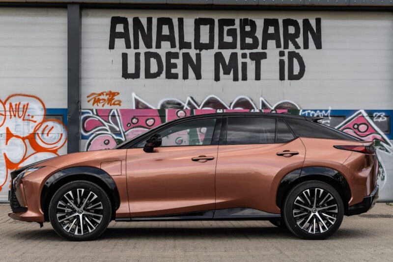 Lexus RZ500e elbil test anmeldelse 2026 elbil