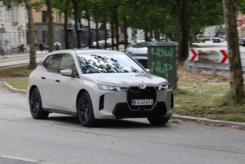 bmw ix test suv elbil