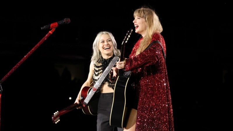 Taylor Swift hylder Phoebe Bridgers’ nye album: »En ubetinget triumf på alle måder«