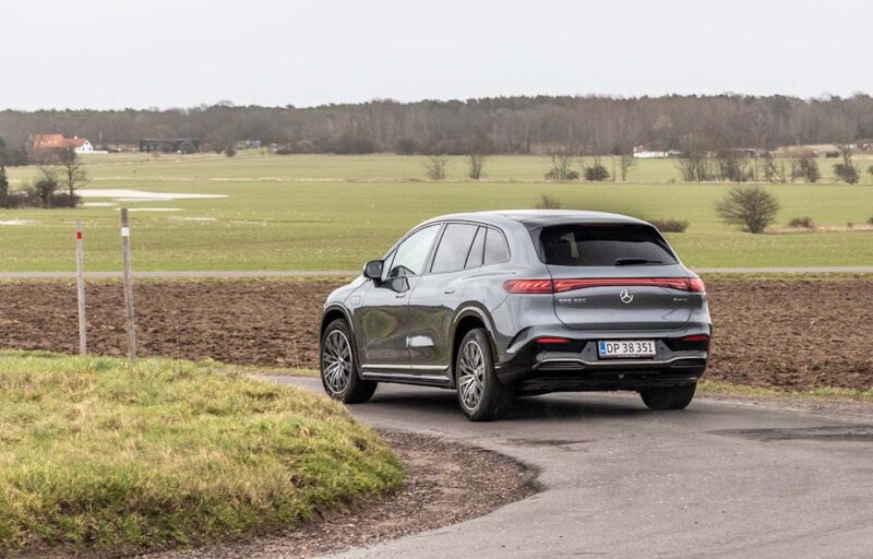 mercedes eqs suv test 2023