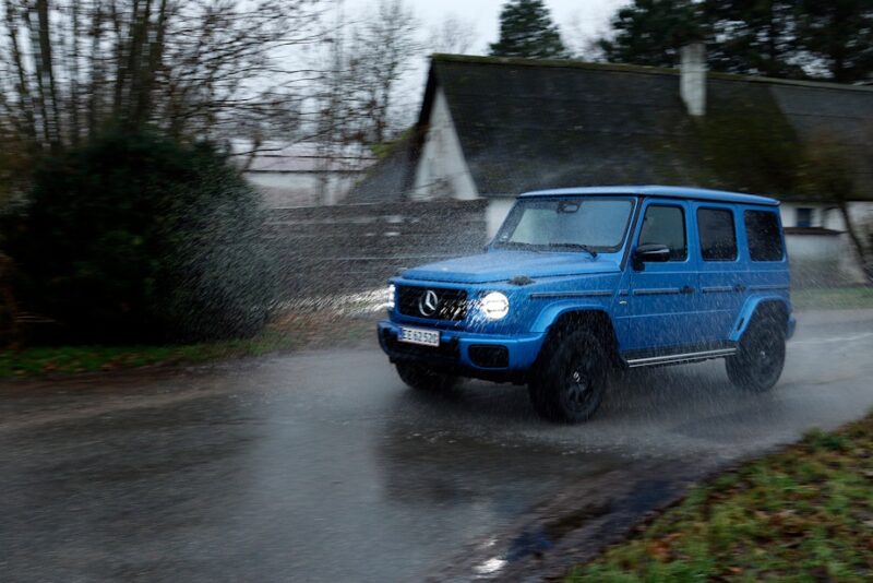 mercedes g-klasse g580 elbil terræn test