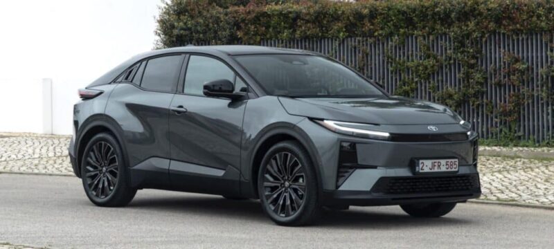 Børn går i panik - Toyota låser når batteriet dør