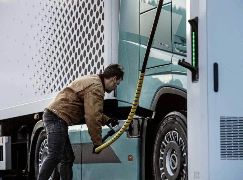 Interessen for elektriske lastbiler falder markant i Danmark