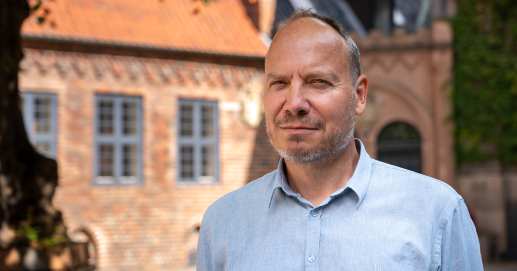 KU’s AI-chef vil gøre sig selv overflødig.. – ONN.dk